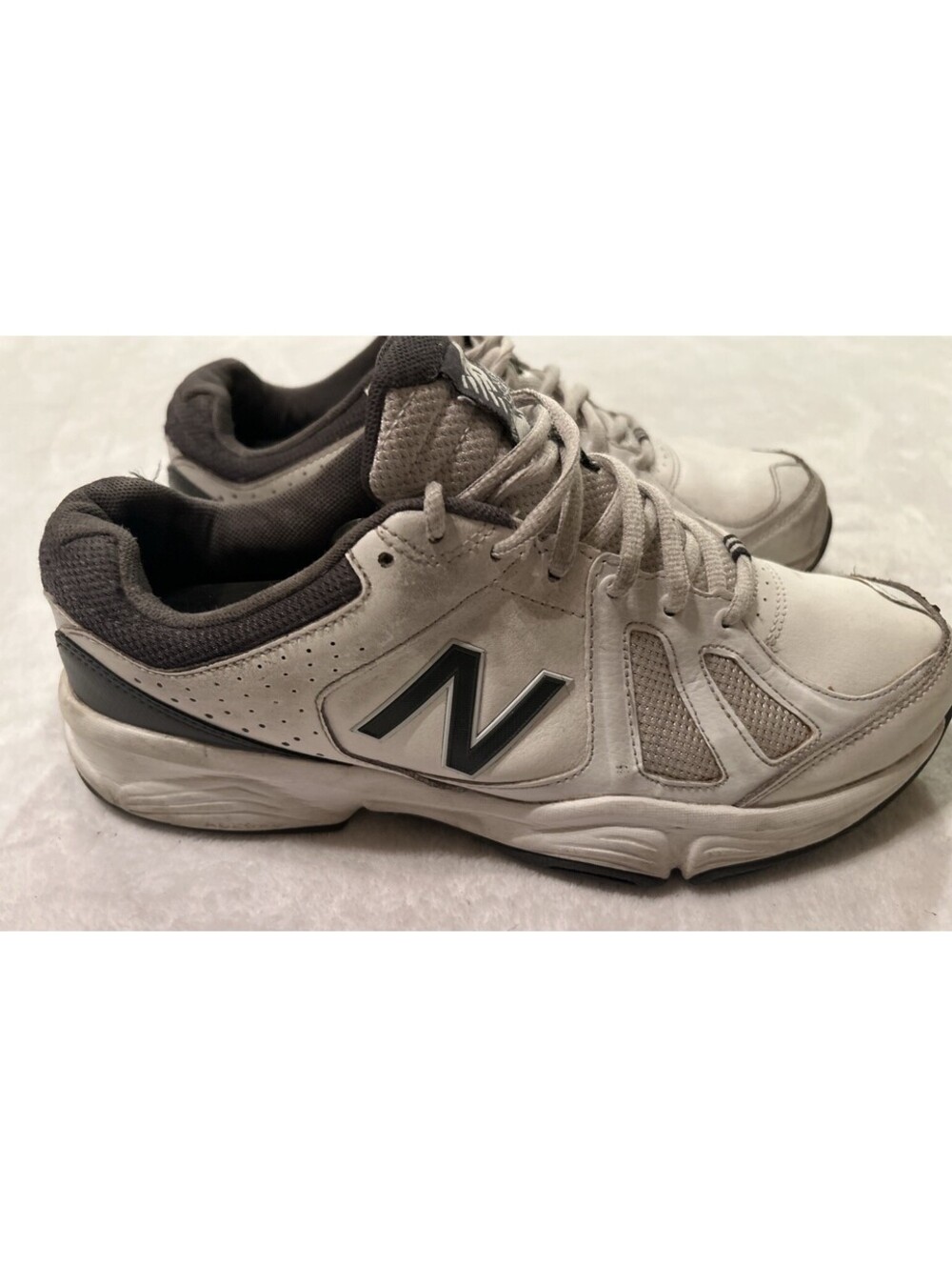New Balance 519 Men’s Shoes Size 9.5 4E White Cross Training Athletic MX519WG2